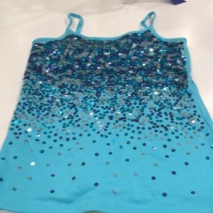 A cute Justice shirt. It is very cute.